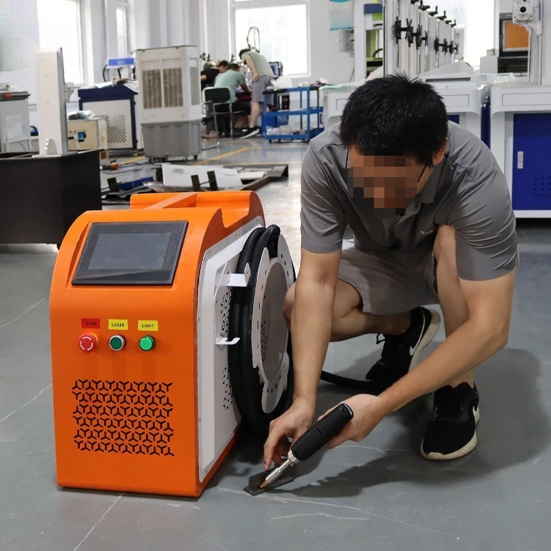 Nuovo Saldatore Laser a Fibra  - Industrial Laser Cleaner recensione e prezzo